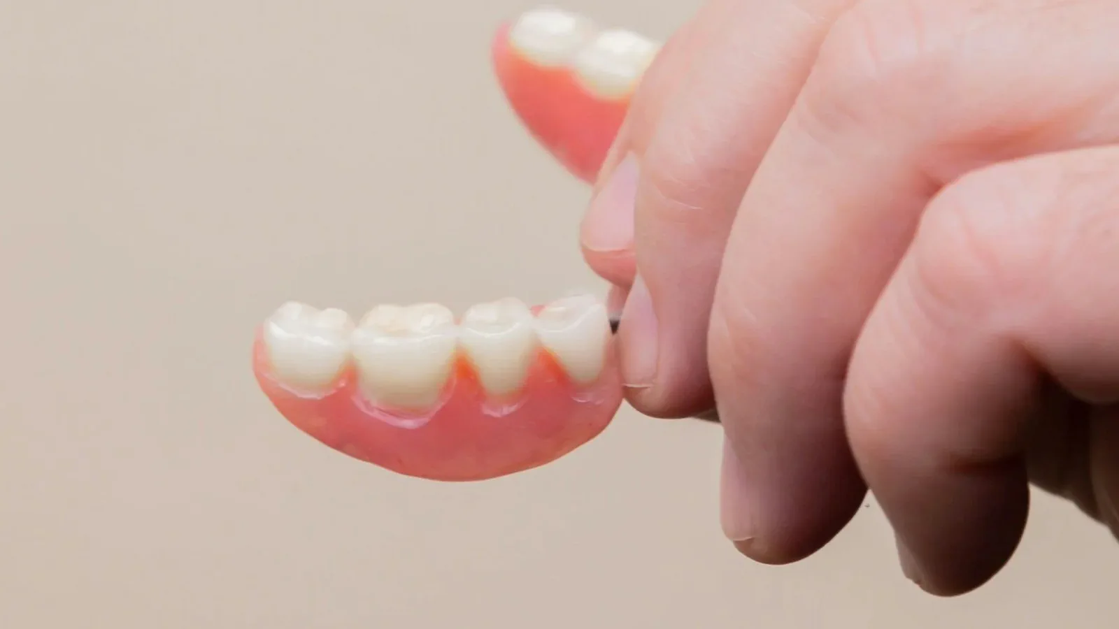 Dentures at Happy Tooth Kurri Kurri